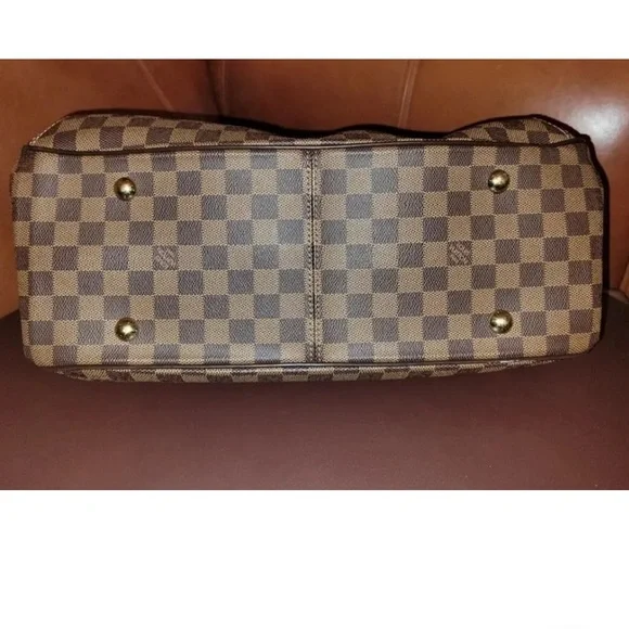 Luxury Alert! Louis Vuitton Damier Ebene Griet GM - Collectors Item - Picture 3 of 16